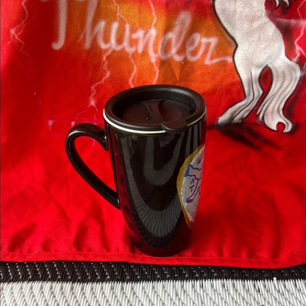 # 0653 + Black with White Horse Thunder (WHT ) Design 16 oz 473 ml